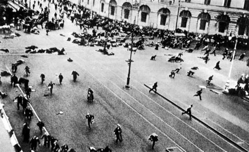 Экскурсия по революционному Петрограду «Террор белый и красный»